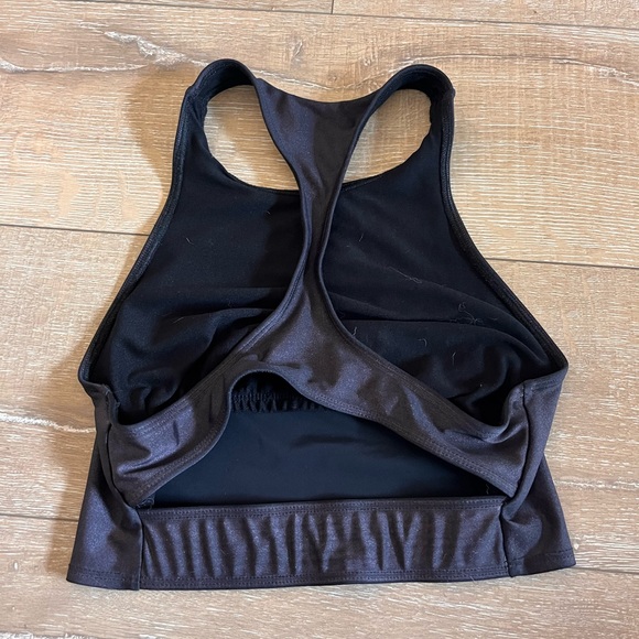 Onzie Dark Plum Shimmer Crop Top/Yoga Bra (fits size small) - Picture 3 of 5